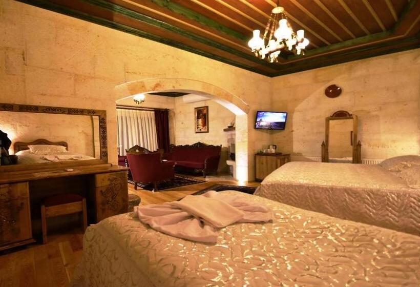 Pokój Rodzinny, Harman Cave