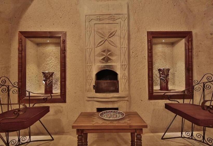 Pokój Superior, Harman Cave