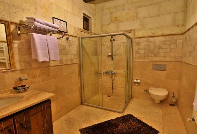 Pokój Superior, Harman Cave