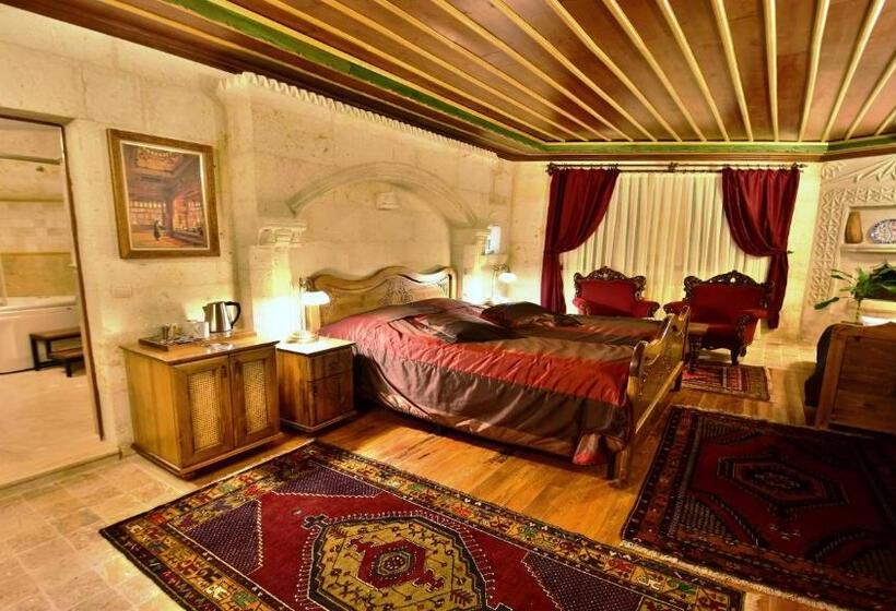 Pokój Rodzinny Ekonomiczny, Harman Cave