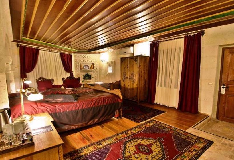 Pokój Rodzinny Ekonomiczny, Harman Cave