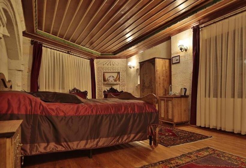 Pokój Rodzinny Ekonomiczny, Harman Cave