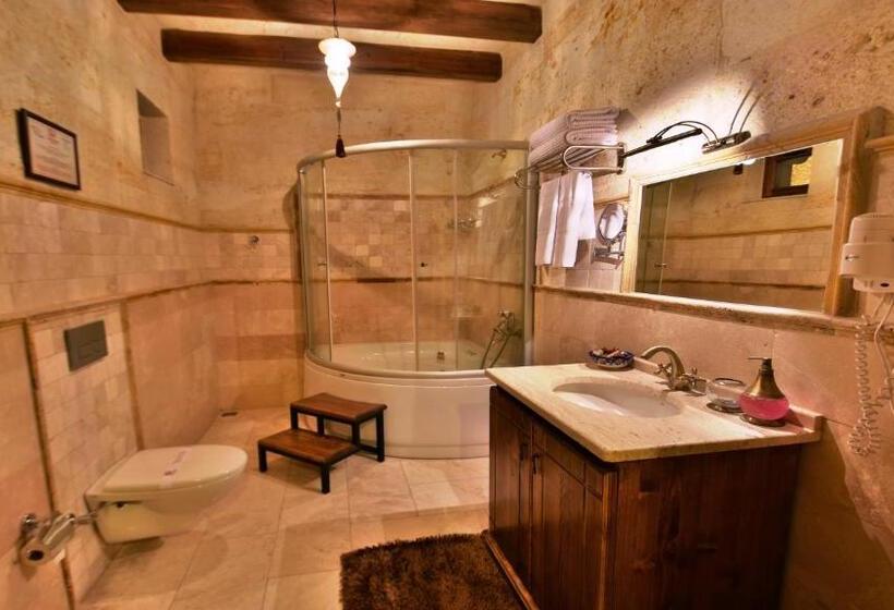 Pokój Deluxe z Balkonem, Harman Cave