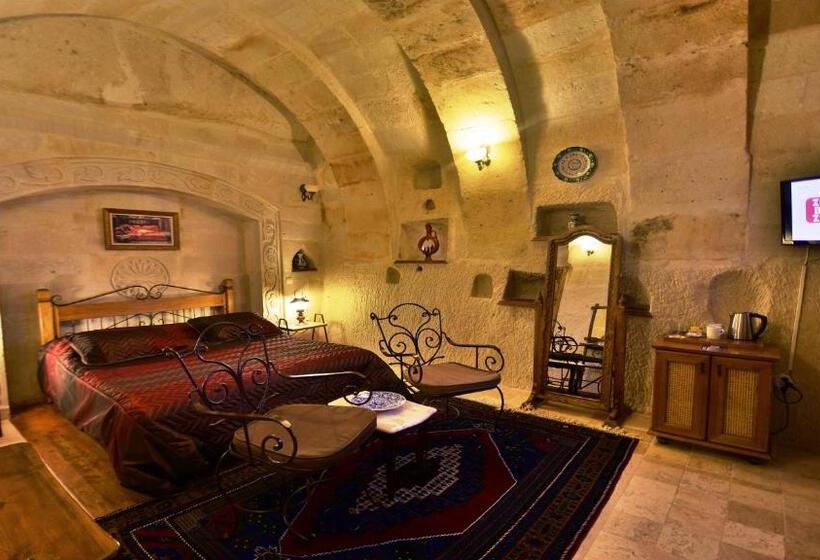 Pokój Superior, Harman Cave