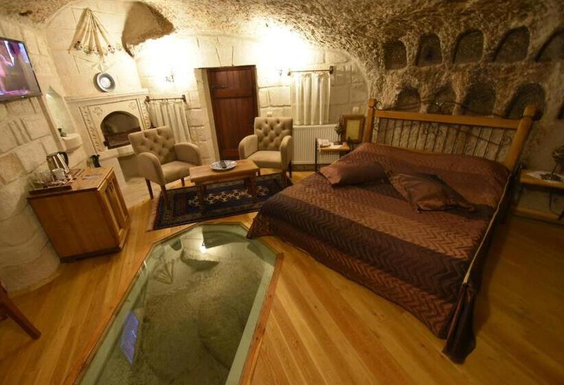 Pokój Standard, Harman Cave