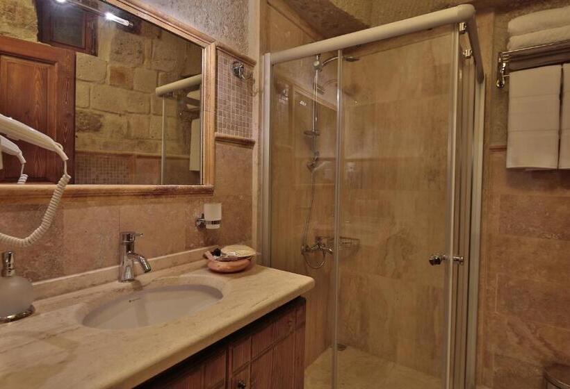 Pokój Superior, Harman Cave