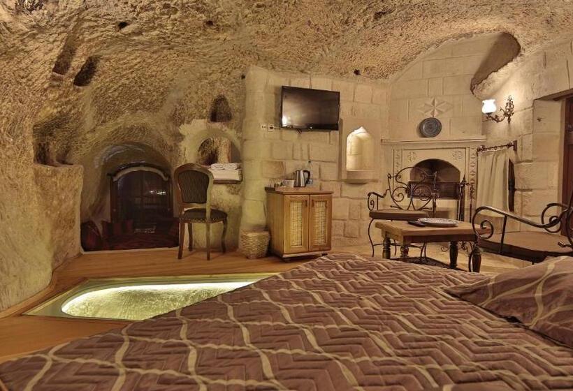 Pokój Standard, Harman Cave