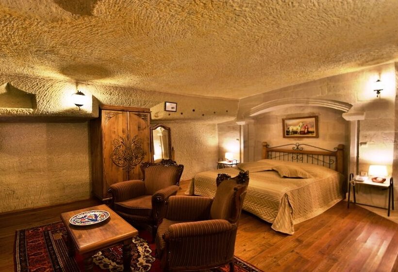 Pokój Standard, Harman Cave