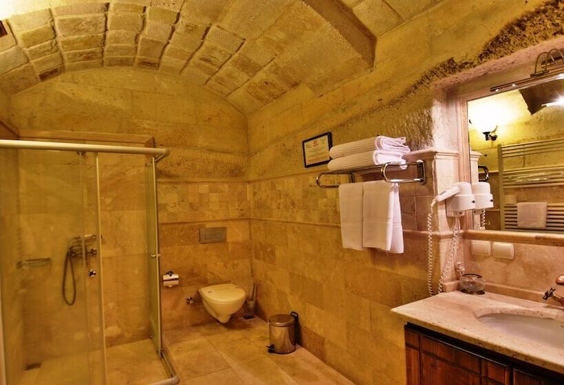 Pokój Superior, Harman Cave