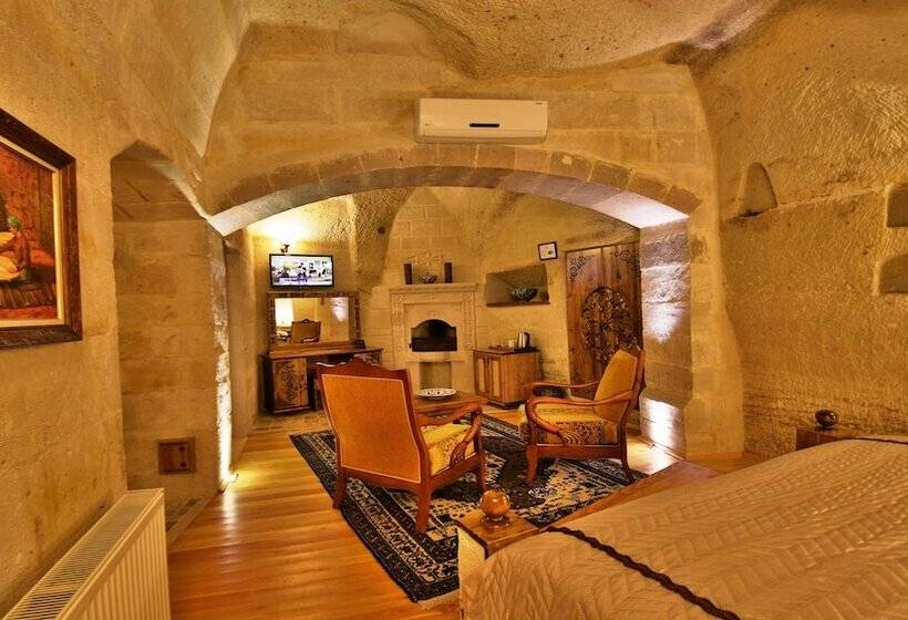 Pokój Deluxe, Harman Cave