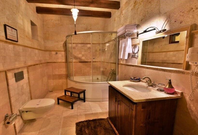 Pokój Deluxe z Balkonem, Harman Cave