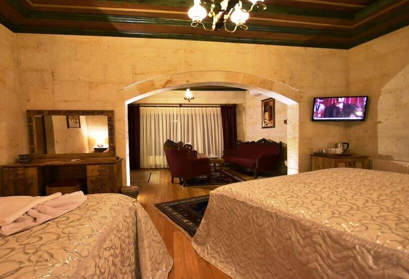 Pokój Rodzinny, Harman Cave