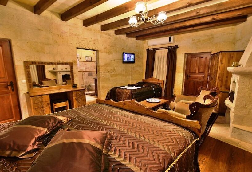 Pokój Rodzinny, Harman Cave