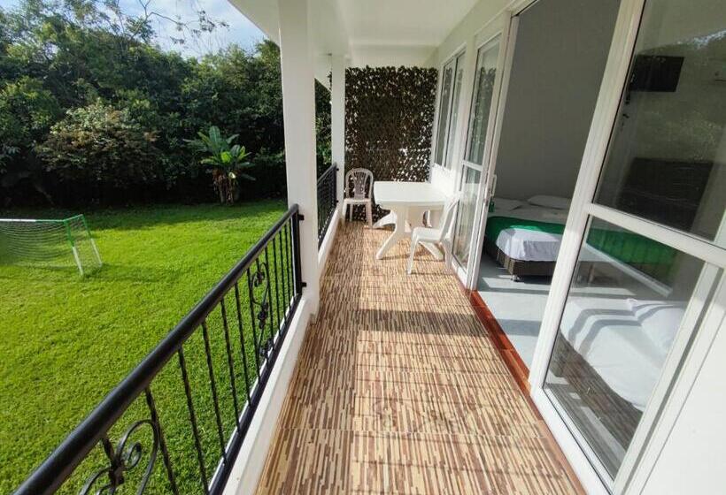 Трехместный Номер Комфорт, Mastranto