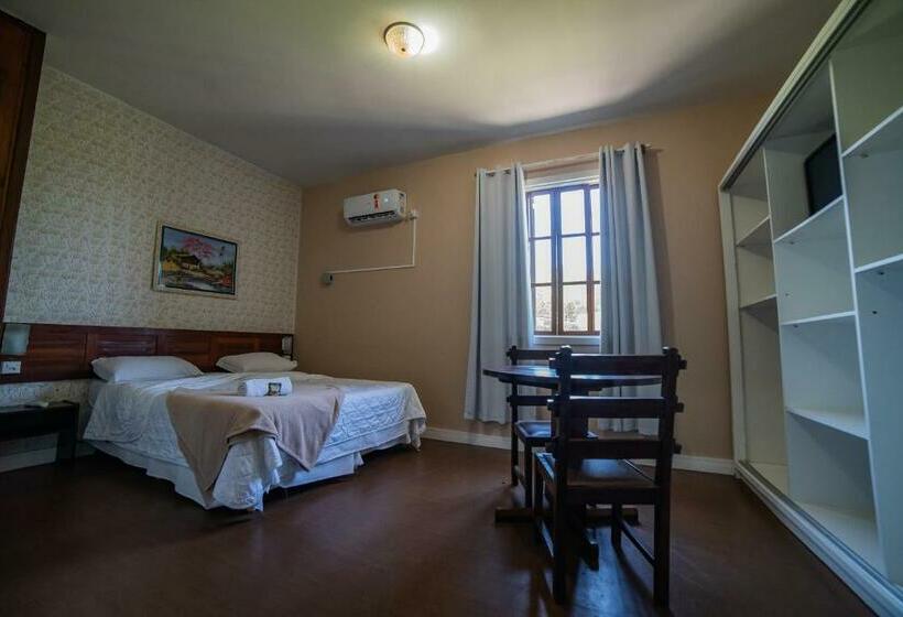 패밀리 룸, Morro Dos Conventos