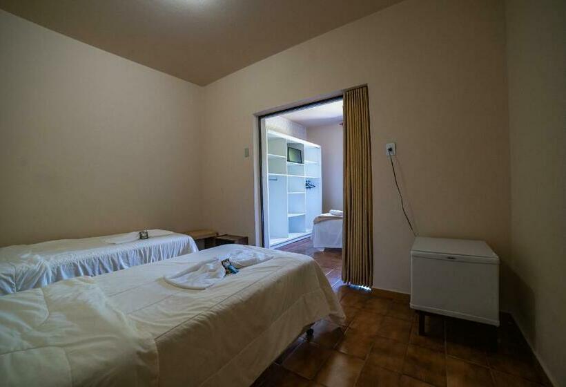 패밀리 룸, Morro Dos Conventos