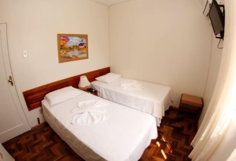 패밀리 룸, Morro Dos Conventos