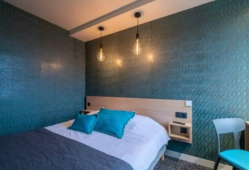 Standard Room, Sous Les Pins