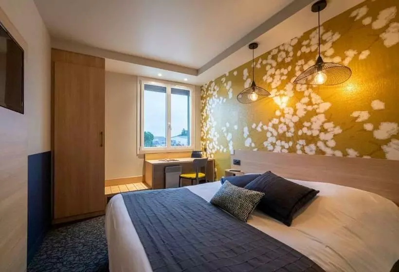 Standard Room, Sous Les Pins