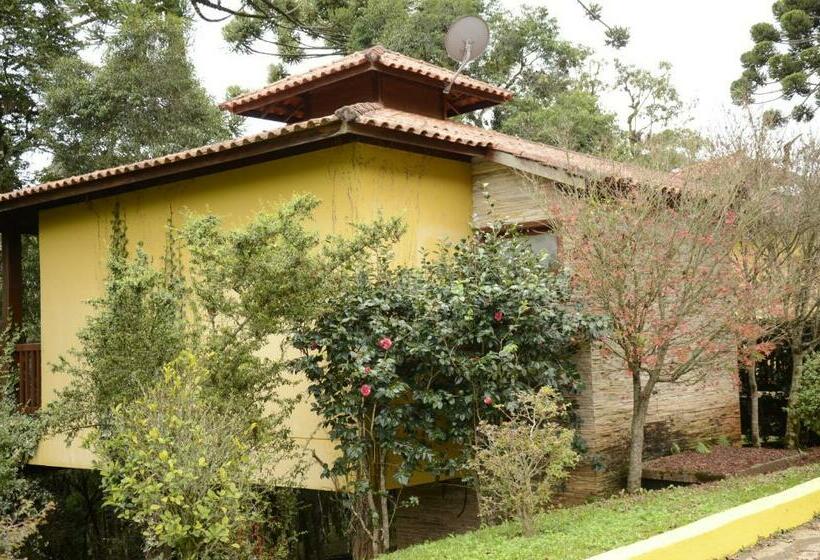 스탠다드 방갈로, Surya Pan Hotel Refúgio