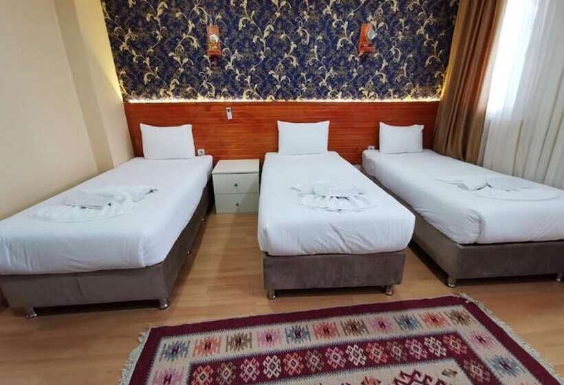 スタンダードトリプルルーム, Otantik