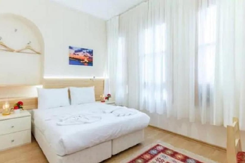 ファミリールーム, Otantik