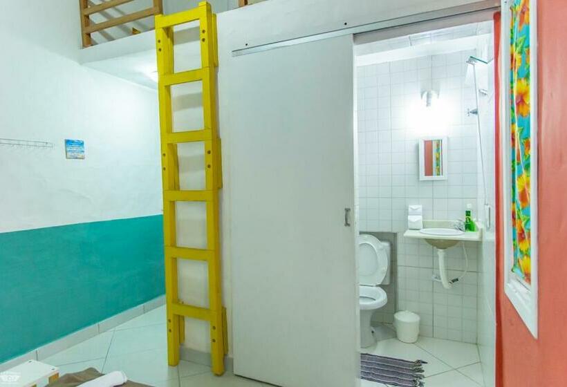 جناح جونيور, Suítes Casa Maembippe