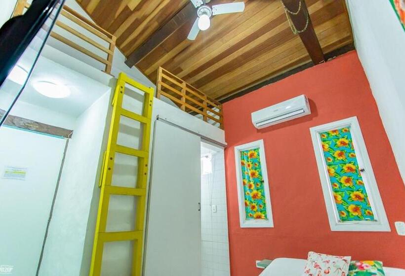 جناح جونيور, Suítes Casa Maembippe