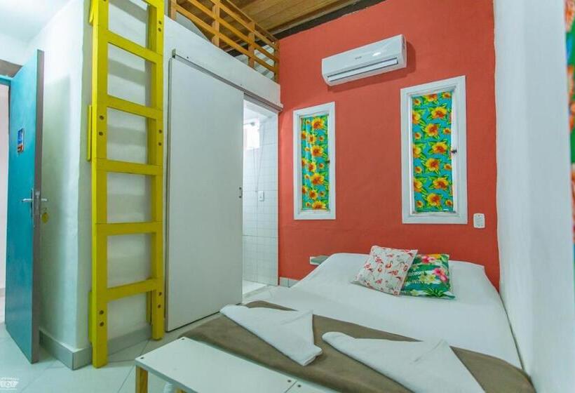 جناح جونيور, Suítes Casa Maembippe