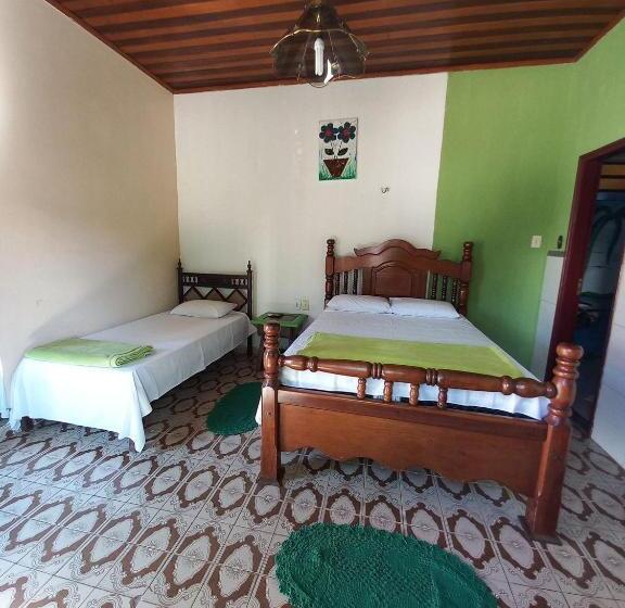 베이직 3인 룸, Hospedagem Serra Da Lua