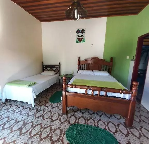 Basis 3-Bett-Zimmer, Hospedagem Serra Da Lua