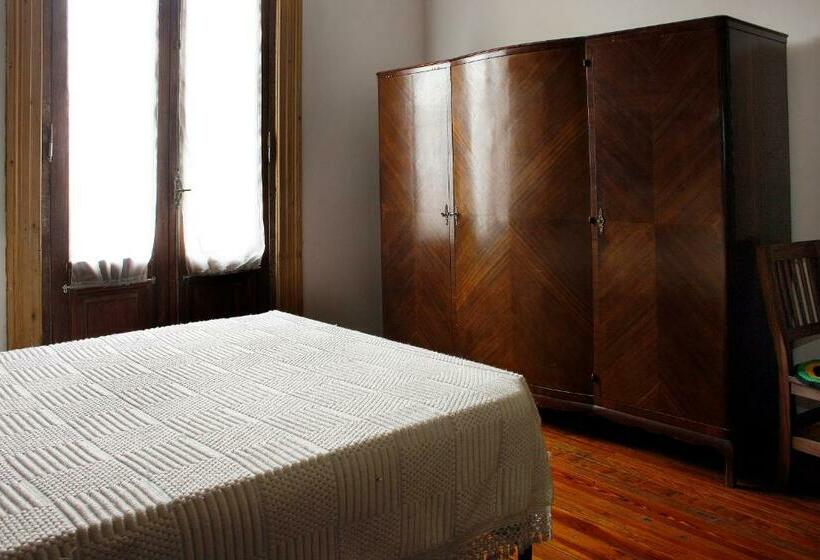 اتاق استاندارد, Elefante Rosa Hostel