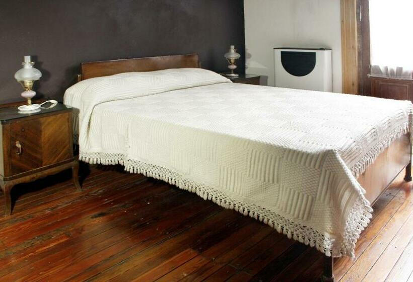 اتاق استاندارد, Elefante Rosa Hostel