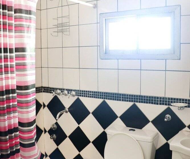 اتاق استاندارد, Elefante Rosa Hostel