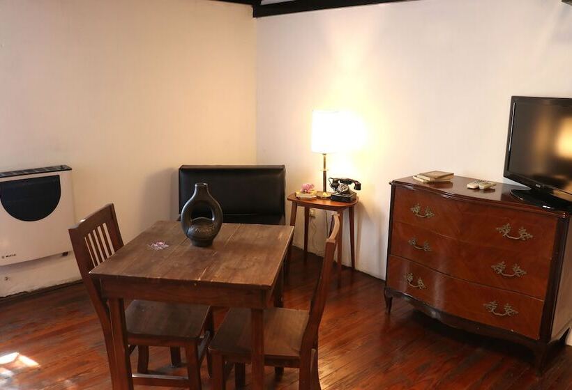 اتاق استاندارد, Elefante Rosa Hostel