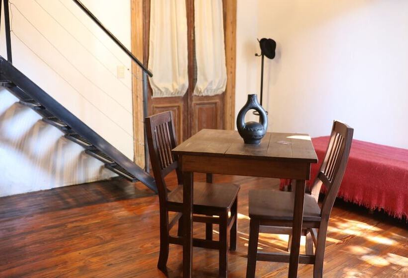 اتاق استاندارد, Elefante Rosa Hostel