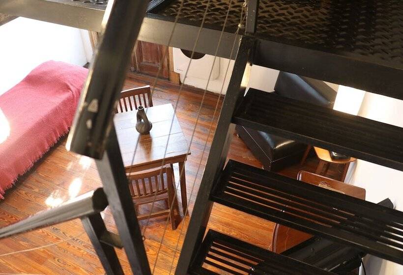 اتاق استاندارد, Elefante Rosa Hostel