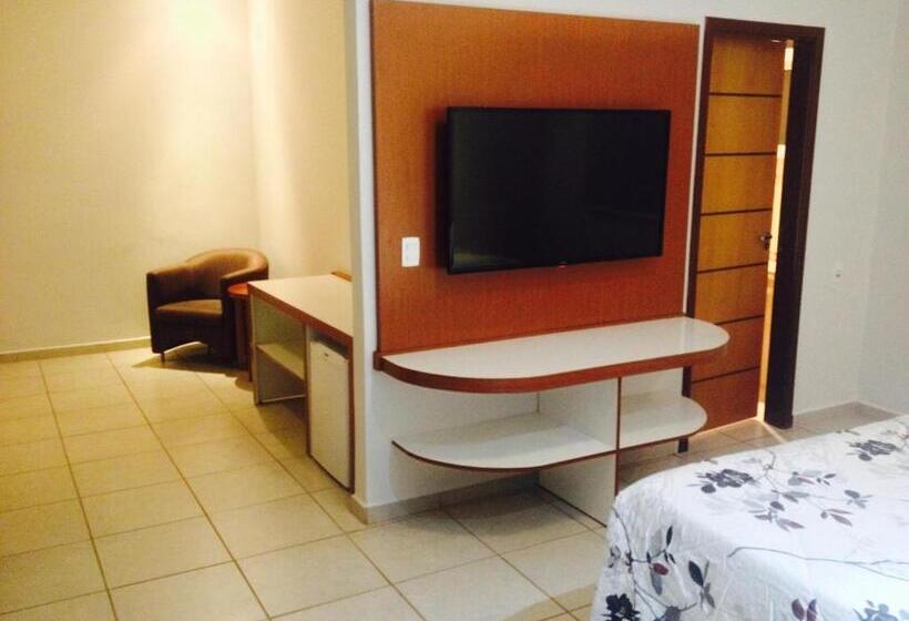 デラックススイート, Habitat Hotel Pirassununga