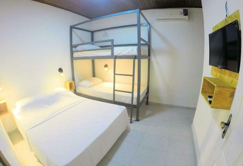 חדר דלוקס לארבעה, Hostel Da Milla