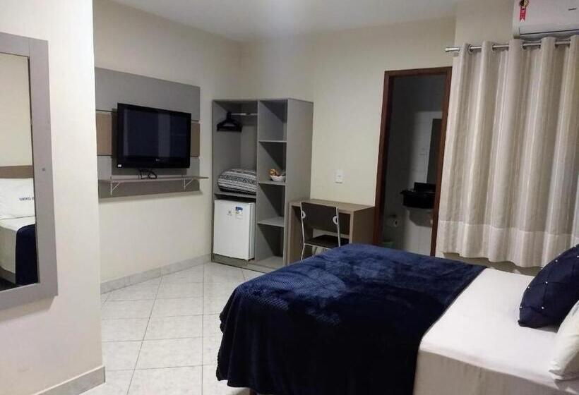 חדר סופריור, Central