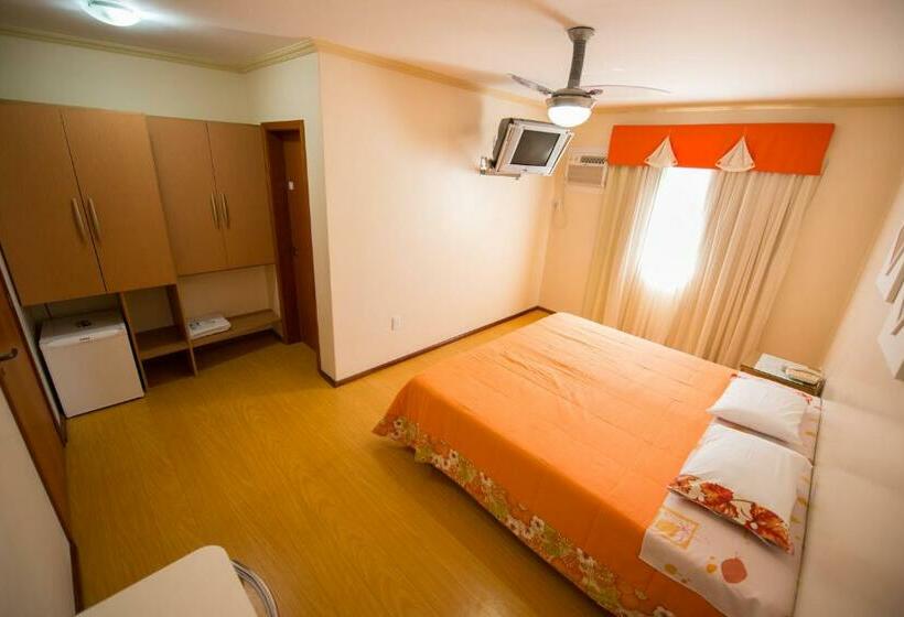 Номер Deluxe, Di Fratelli