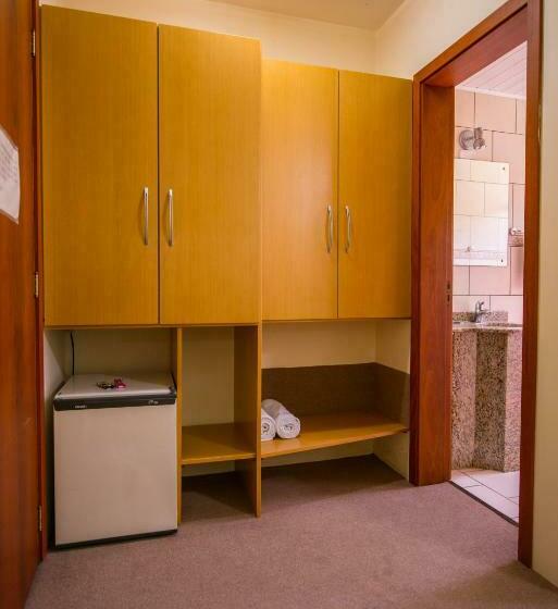 Номер Deluxe, Di Fratelli