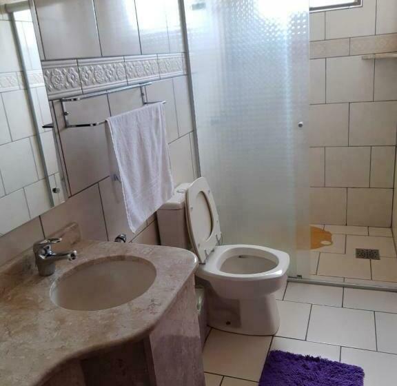 Номер Deluxe, Di Fratelli