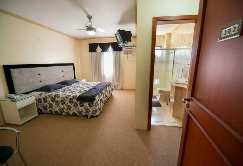 Номер Deluxe, Di Fratelli