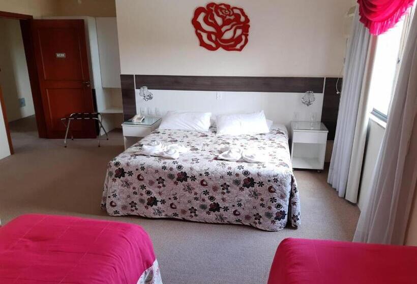 Трехместный Номер Deluxe, Di Fratelli