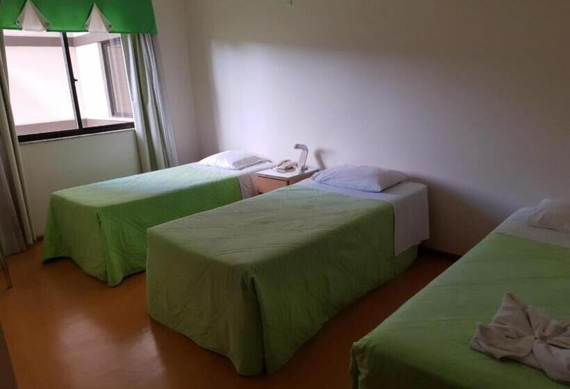 Трехместный Номер Deluxe, Di Fratelli