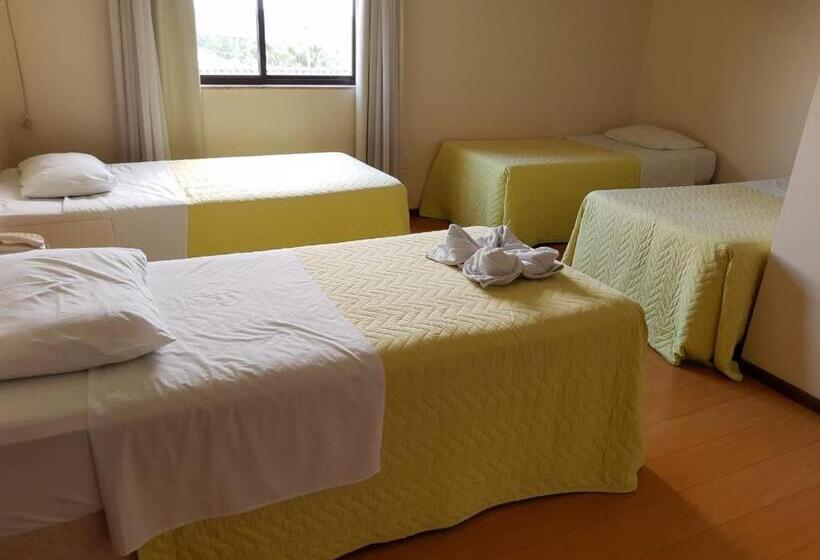 Трехместный Номер Deluxe, Di Fratelli