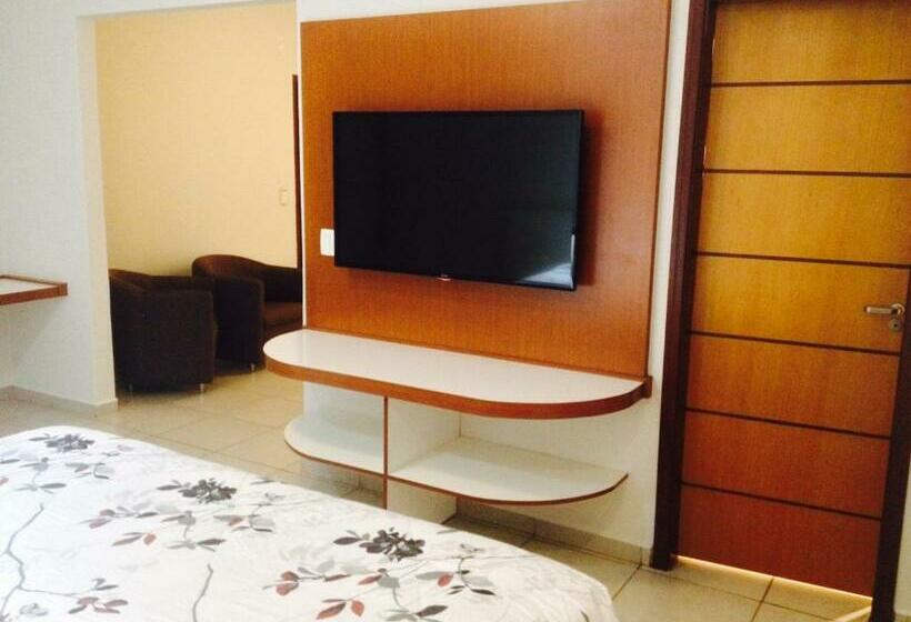 デラックススイート, Habitat Hotel Pirassununga