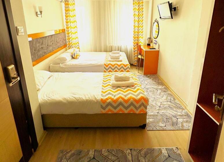 اتاق استاندارد با بالکن, Kestanbol