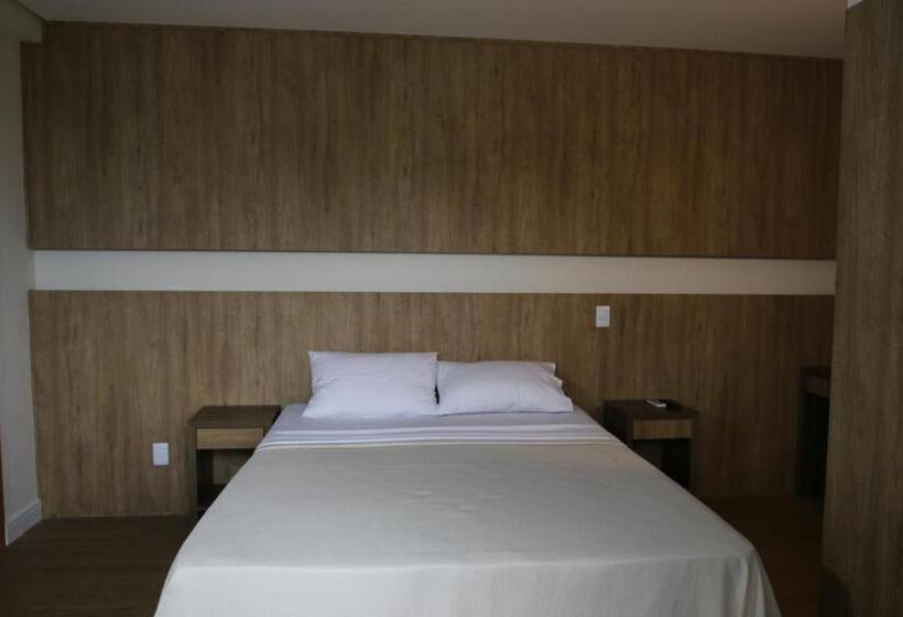 발코니 디럭스 룸, Ouro Minas Plaza